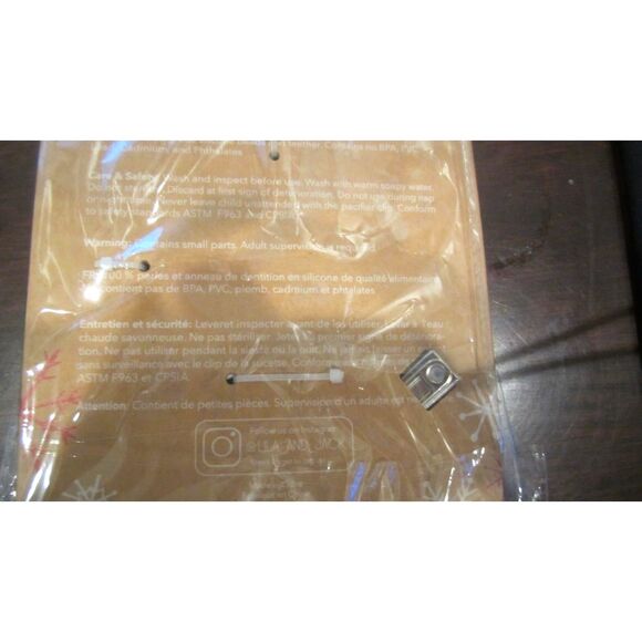 Lila & Jack Holiday Christmas Santa Pacifier Clip & BPA Free Silicone Teether - Picture 2 of 2